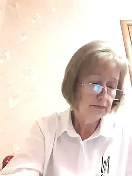 AlikaSwan5821 Image 14