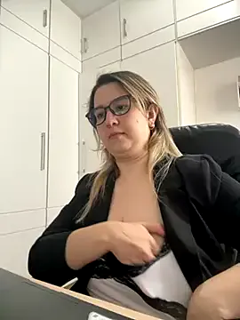 amooraaamoon Image 13