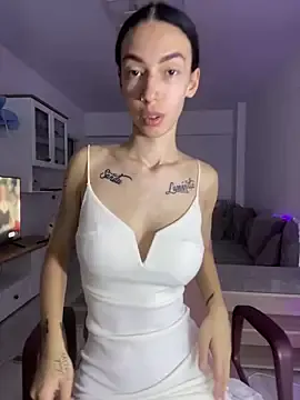 Celine_Roxelle Image 7