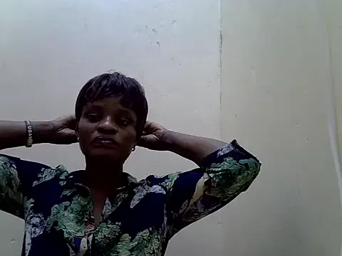 creamyhairy_puss Image 3