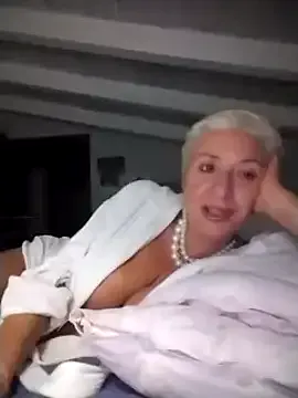 divinaerotica Image 16