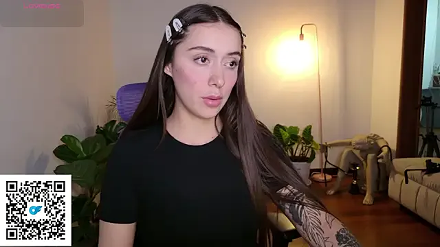 emiliasommer Image 2