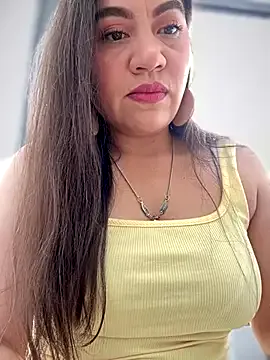 Iam__Cristal Image 3