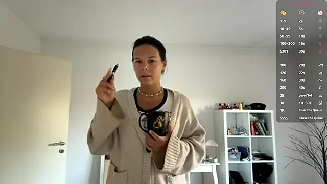 MaydaCornwall Image 18