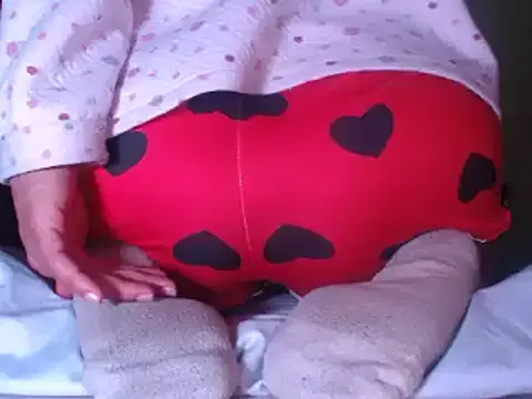 scarlett_bigboobs1 Image 11