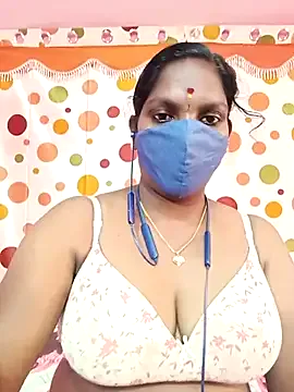 Tamil_Abinaya Image 2