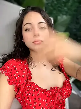 TeaseDollXXX Image 2